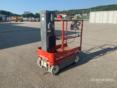 2014 Skyjack SJ16 Elevador vertical