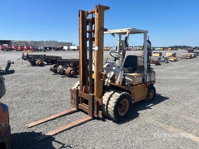 1989 Datsun QF 02A25V 5000 lb Pneumatic Tire Forklift (Inoperable)