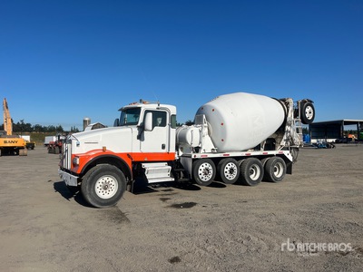2005 Kenworth W900B 12x4 شاحنة خلاط