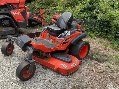 2018 Kubota ZD1211L-72 Zero-Turn Lawn Mower (Inoperable)