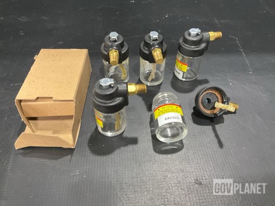 (54) Larkos Packing & Distribution AA930B Siphon Oilers