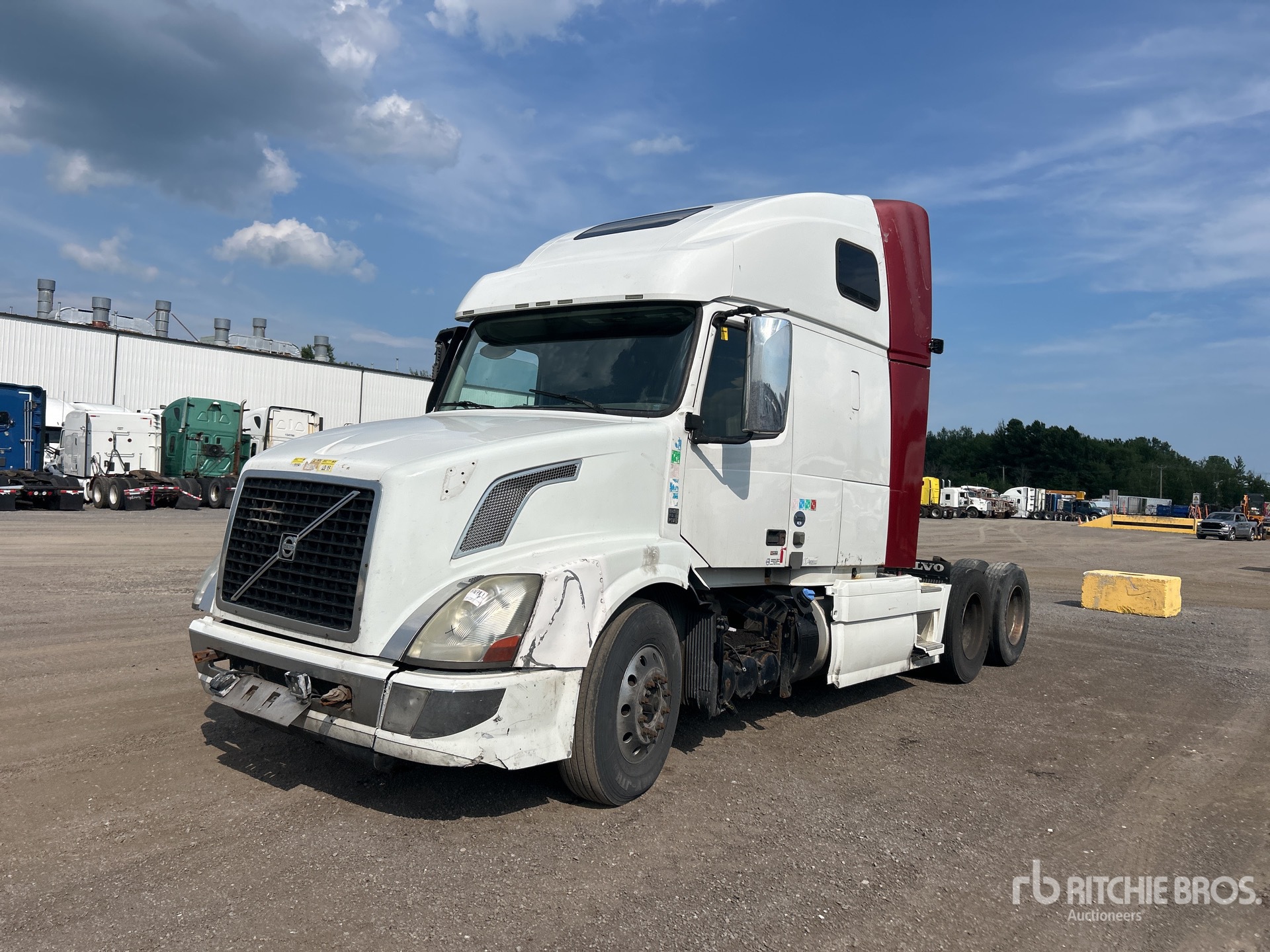 2016 Volvo VNL 6x4 T/A Sleeper Truck Tractor (Inoperable)