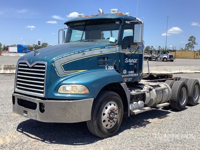 2018 Mack CXU613 6x4 Day Cab Truck Tractor