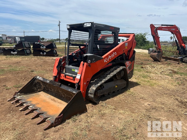 MINI CARGADOR SOBRE ORUGAS KUBOTA SVL753