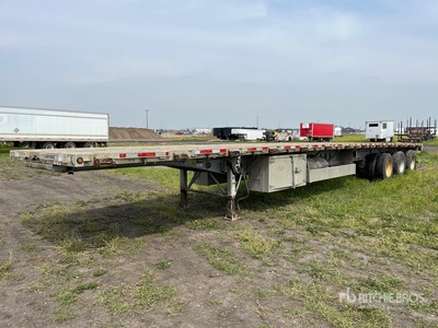 2017 Lode King 53 ft Tri/A Flatbed Trailer
