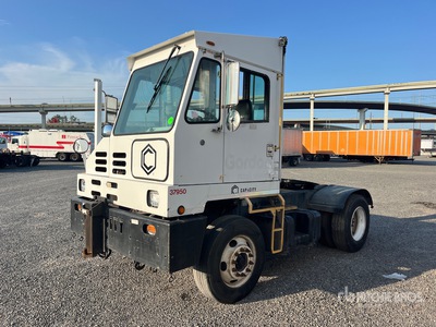 2013 Capacity TJ5000 4x2 Spotter Truck