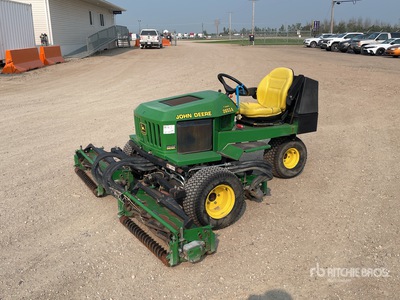 John Deere 2653 Ride-On Lawn Mower