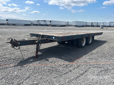 1980 Zieman T/A Tilt Deck Trailer