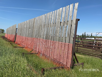 30 ft x 9 ft 6 in Wind Fence
