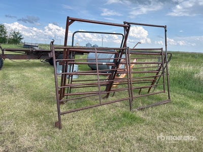 Quantity of (3) 10 ft Walk-Through Livestock Panel