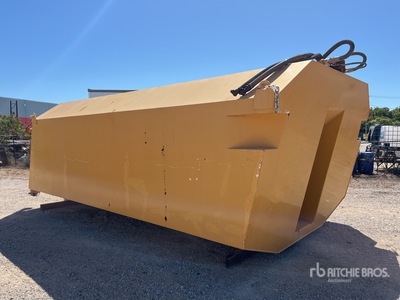 Custom Built 36000 L Slip In タンク - Fits Cat 740EJ