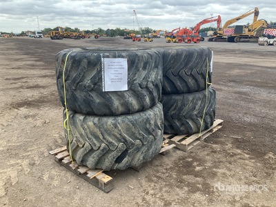 Quantity of (4) Alliance Flotation Hydreamer Dumper 600/55-26.5 Pneus