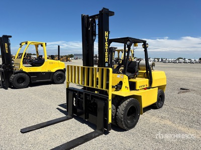 2019 Hyster H110XL 11000 lb Pneumatic Tire Montacargas