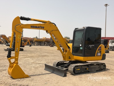 2022 Komatsu PC58-8 حفارة صغيرة