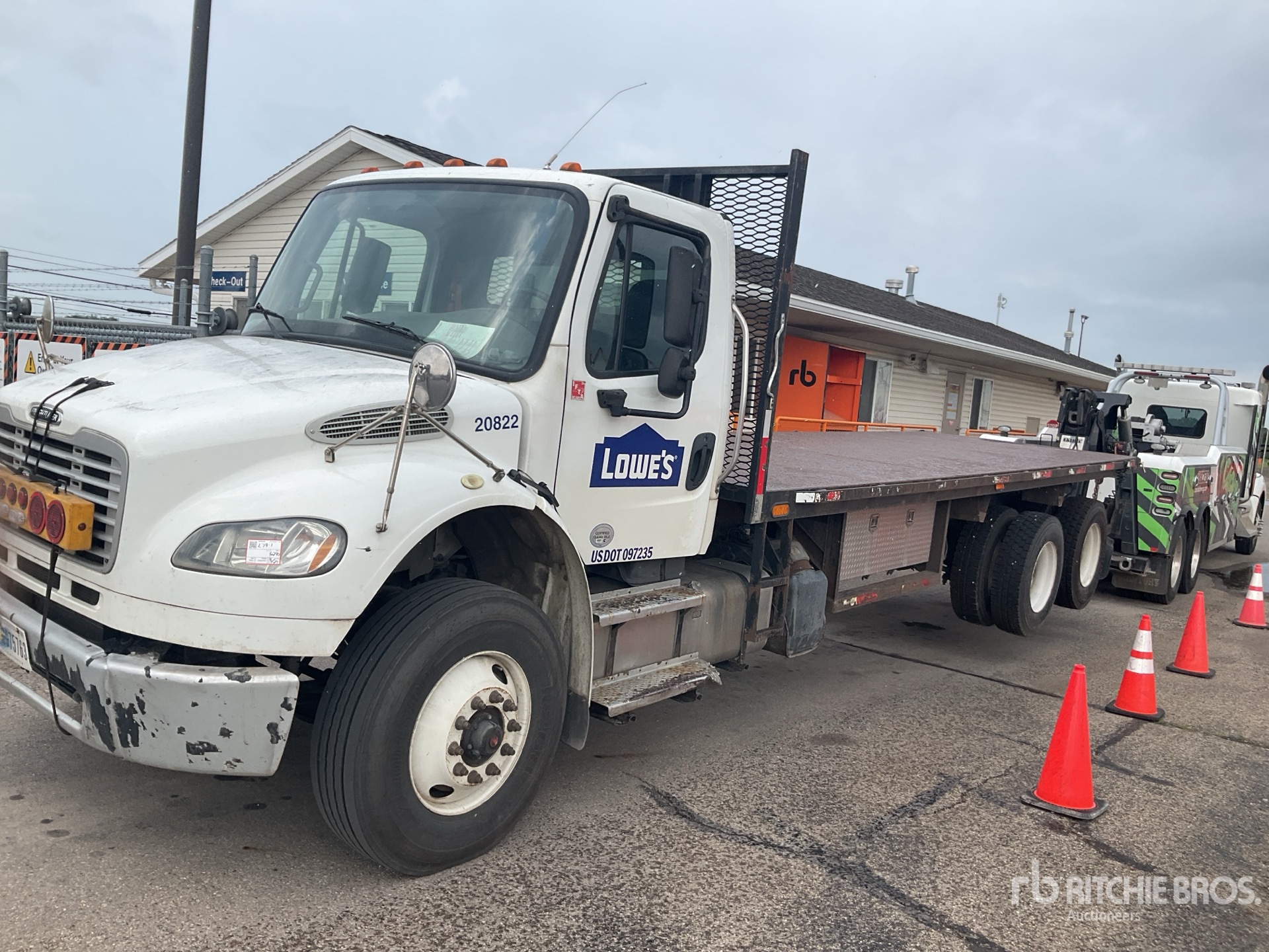 2016 Freightliner M2 106 6x4 Pritsche-Lkw
