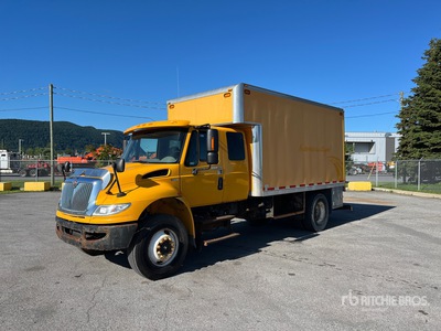 2010 International 4300SBA 4x2 Extended Cab Utility Truck (Inoperable)