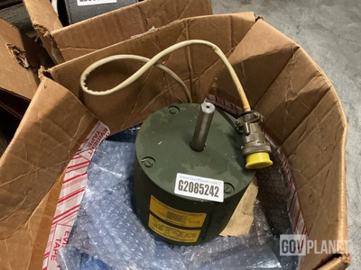 (4) Assorted Motors & (1) Alternator