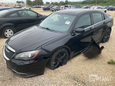 2014 Chrysler 200 Limited Sedan