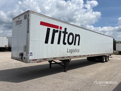 2019 Utility VS2DX 53 ft x 102 in T/A Van Trailer