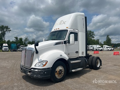 2016 Kenworth T680 4x2 S/A Day Cab Truck Tractor