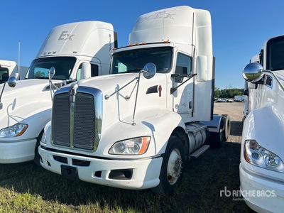 2013 Kenworth T660 6x4 Day Cab Truck Tractor