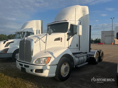 2013 Kenworth T660 6x4 Day Cab Truck Tractor (Inoperable)