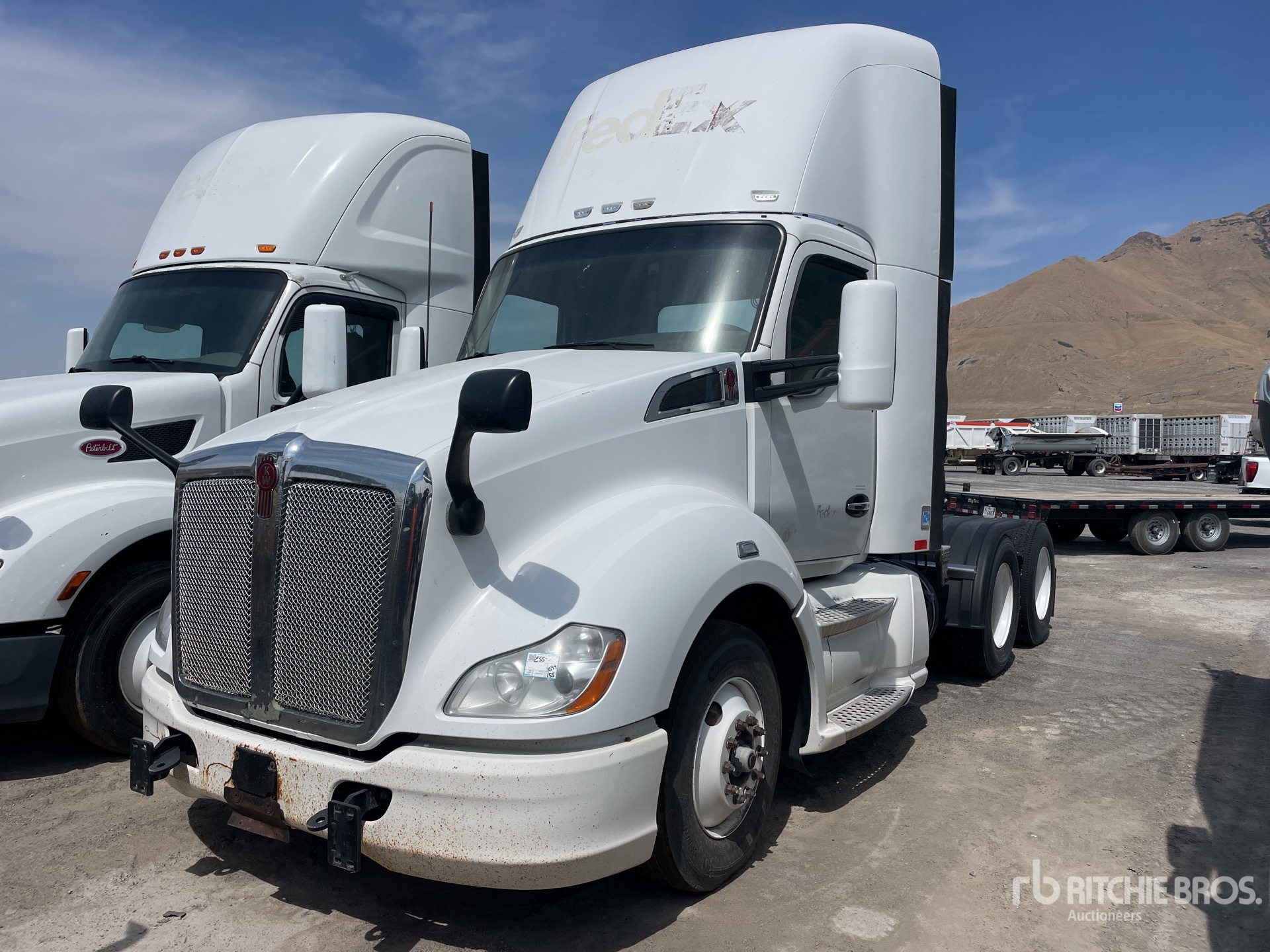 2015 Kenworth T-680 6x4 T/A Day Cab Truck Tractor