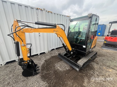 2025 CFG QNT30 Mini Excavator (Unused)