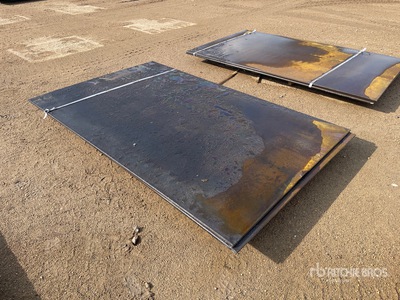Quantity of (2) 2025 AGT 5ft x 8ft Stahlplatten (Unused)