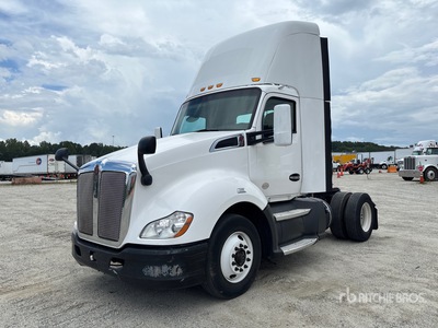 2016 Kenworth T680 4x2 S/A Day Cab Truck Tractor