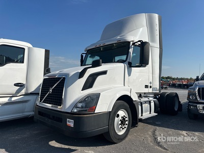 2016 Volvo VNL42T 4x2 Day Cab Truck Tractor (Inoperable)