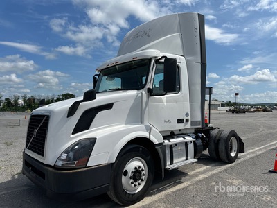 2016 Volvo VNL42T S/A Day Cab Truck Tractor