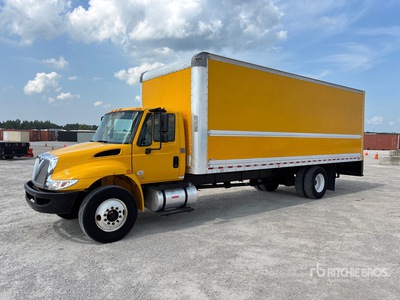 2019 International Durastar 4300 4x2 Van Truck