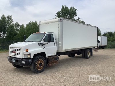 2006 GMC 7500 4x2 24 Ft Box Van Truck