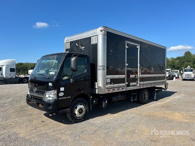 2018 Hino 195 4x2 Van Truck