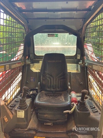 MINI CARGADOR SOBRE ORUGAS 2017 TAKEUCHI TL10V2R