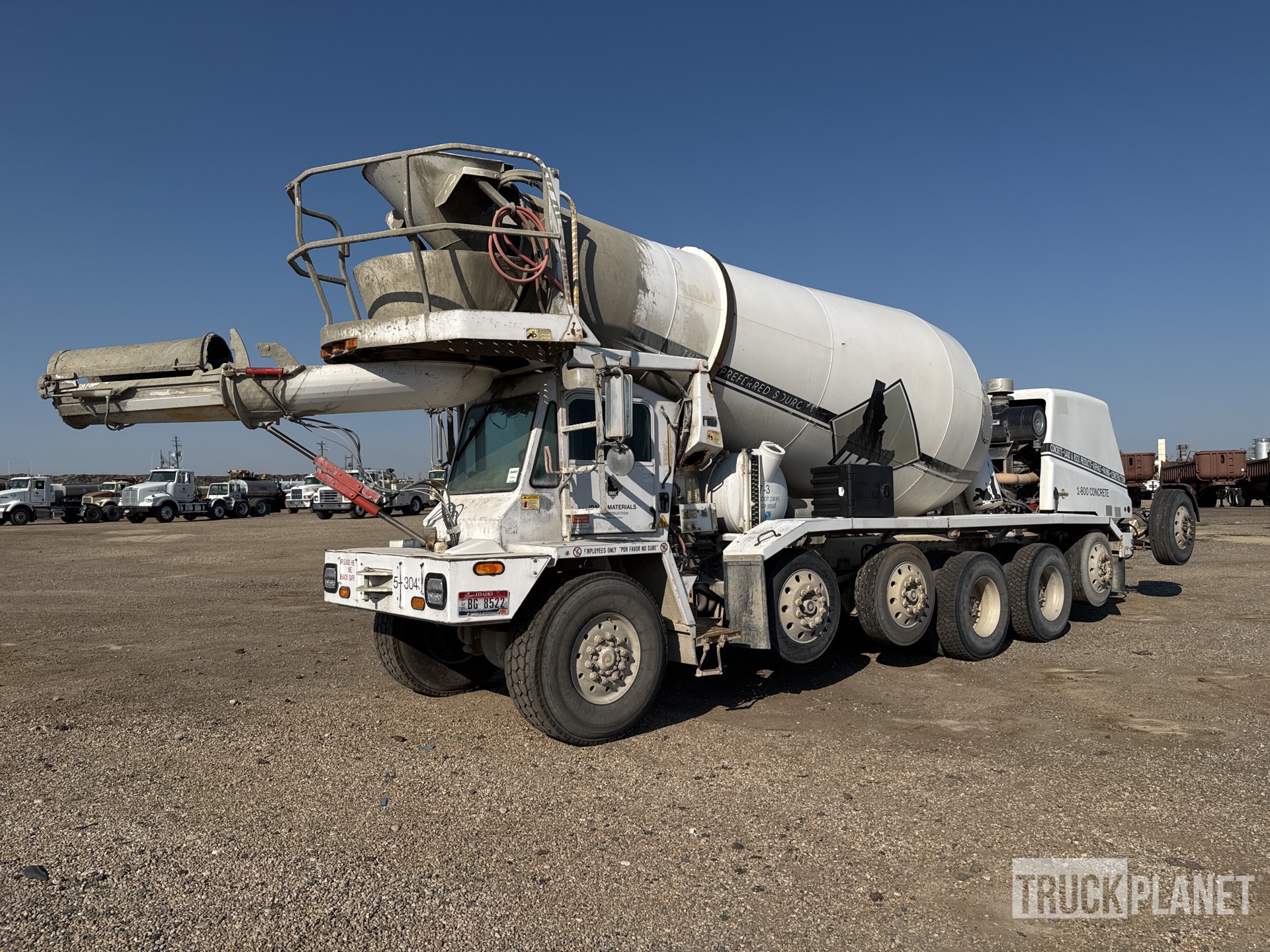 2006 Oshkosh S-2146 14x6 Front Discharge Mixer Truck in Boise
