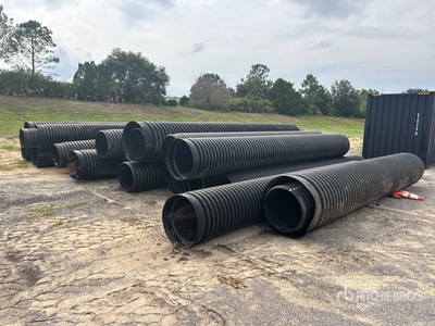 Quantity of (25) Tubing