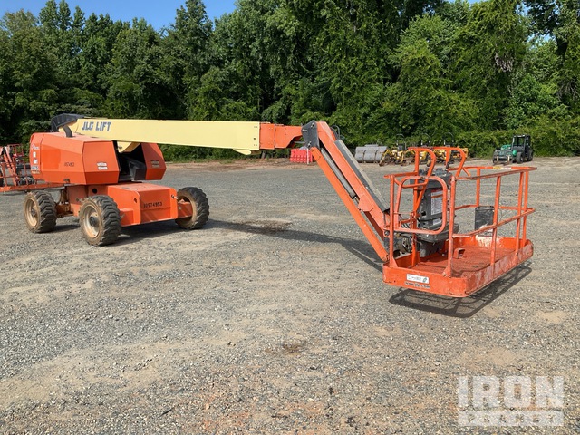 ELEVADOR TELESCóPICO 2017 JLG 4WD 660SJ
