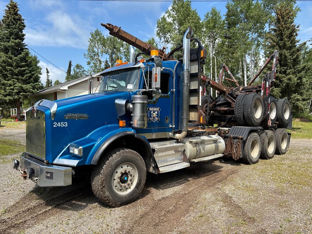 2014 Kenworth T800 8x6 Pole Log Truck /w1997 Arctic Tri/A Pole Log Trailer 2014 Kenworth T800 8x6 Pole Log Truck /w1997 Arctic Tri/A Pole Log Trailer