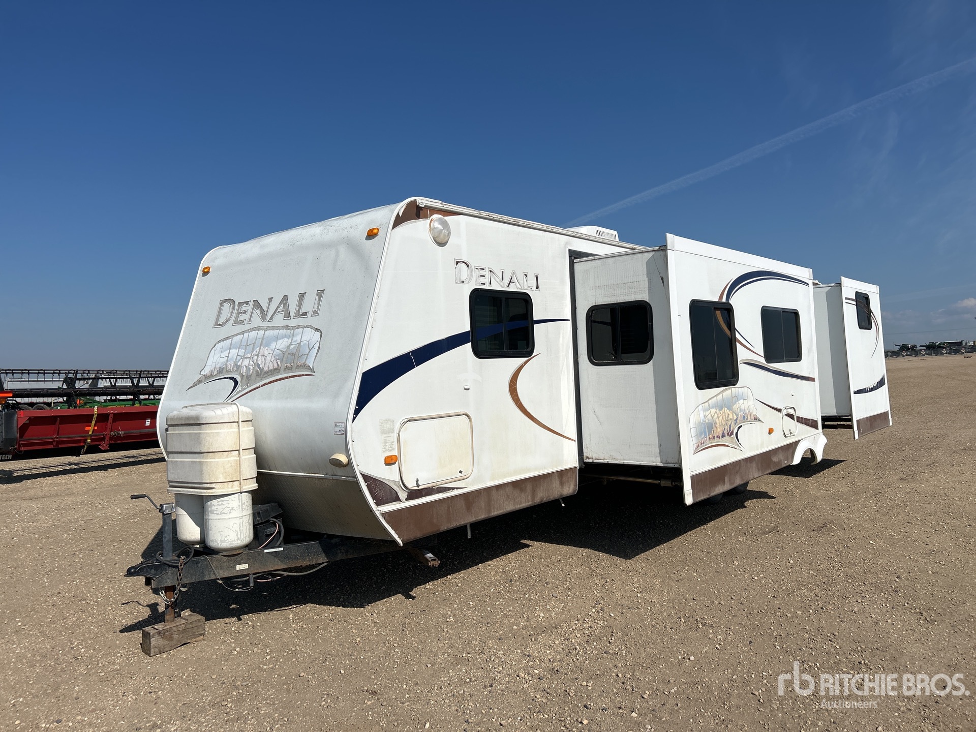 2008 Denali 312BH-DSL 32 ft T/A Remorque récréative