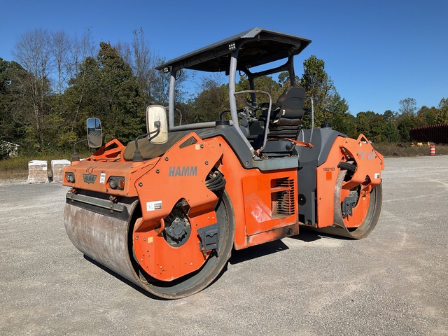 2010 Hamm HD120