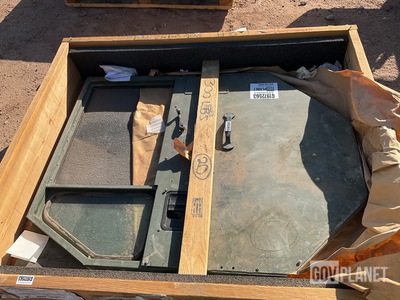 Oshkosh 1719450 U Vehicular Door