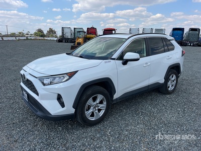 2019 Toyota RAV4 XLE AWD  سيارة رياضية متعددة الاستخدامات