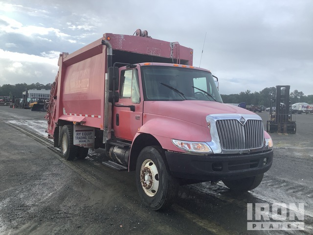 WASTE COLLECTION TRUCK 2007 INTERNATIONAL