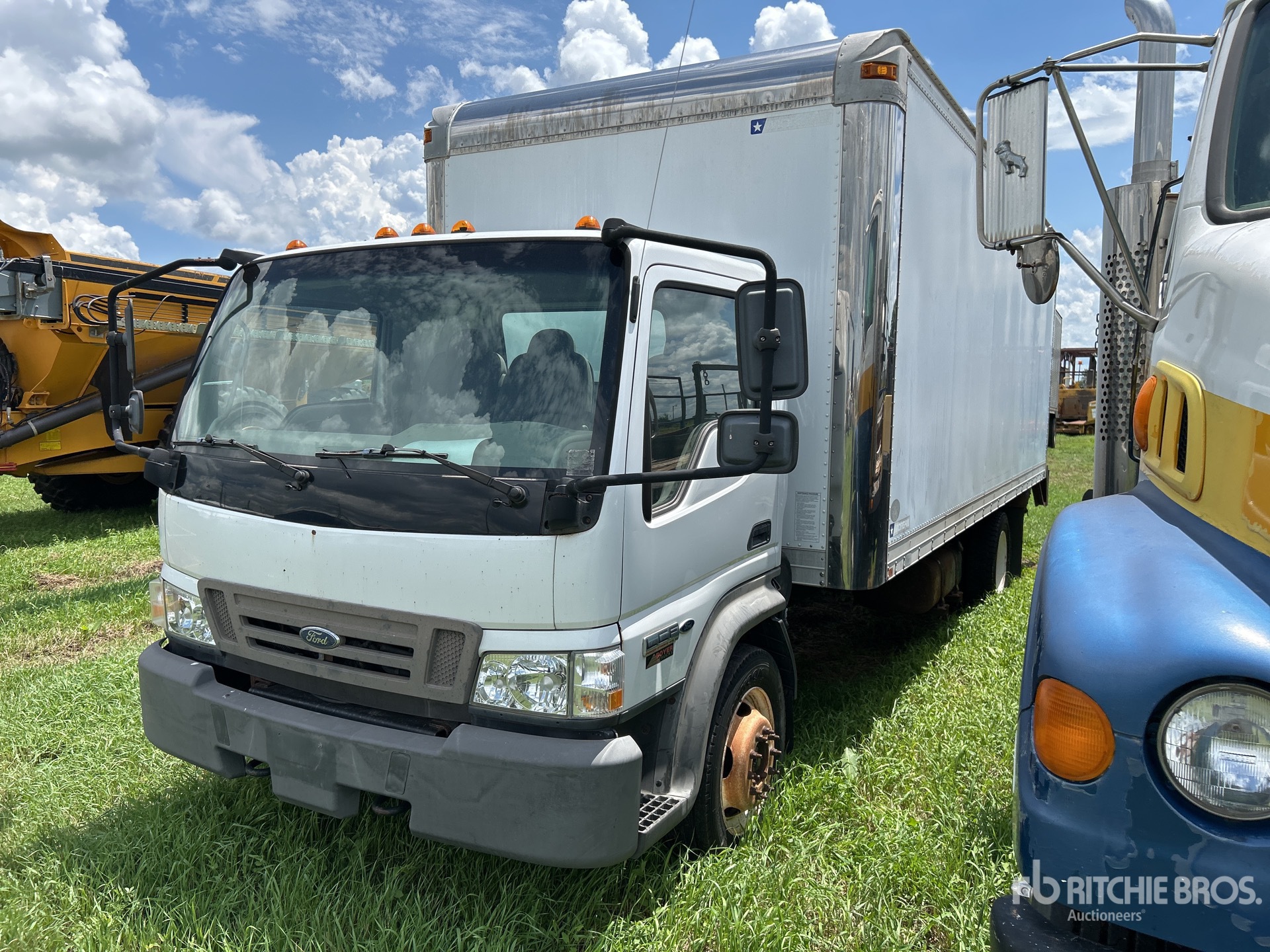 2008 Ford Van Truck