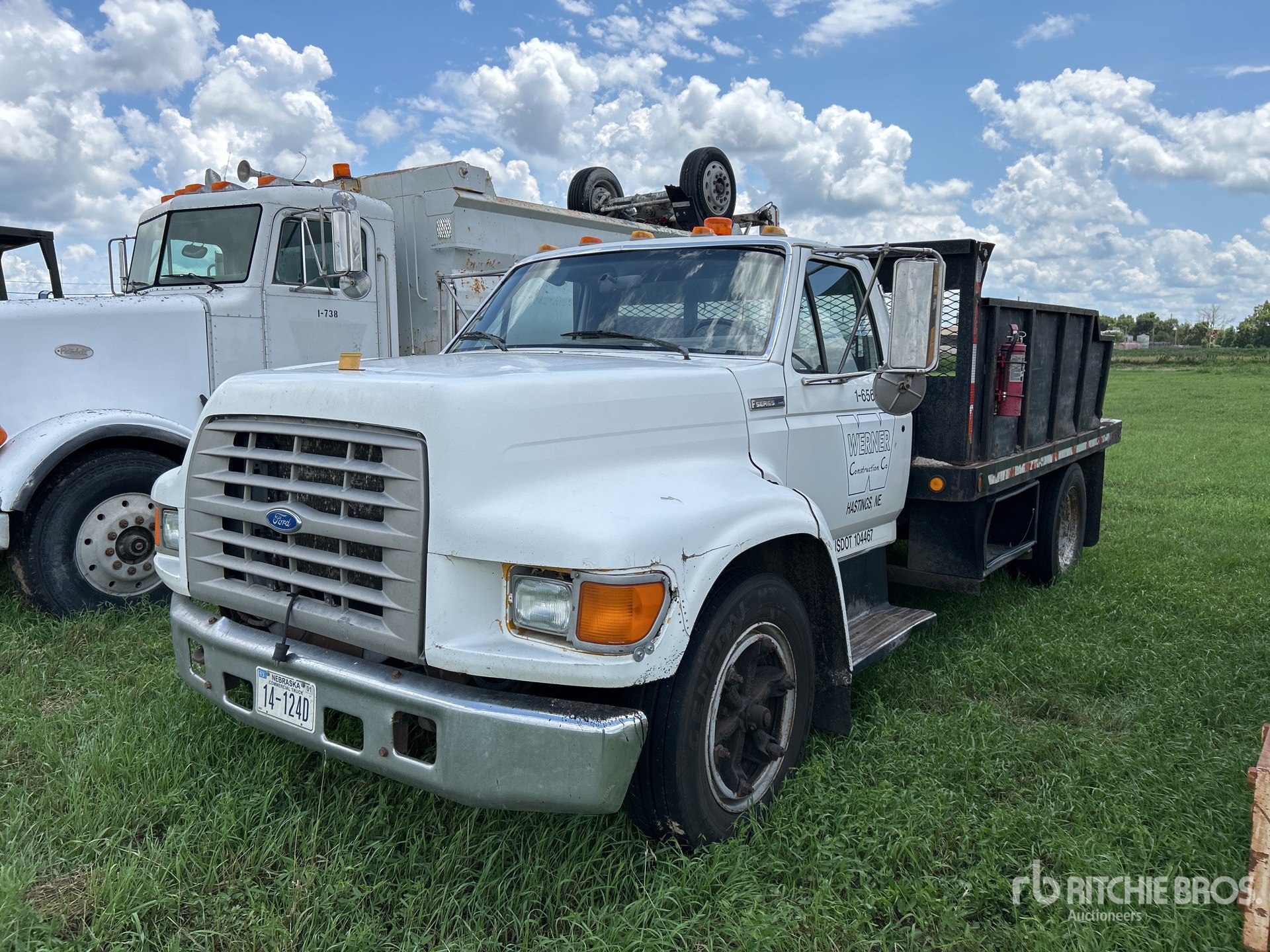 1996 Ford F850 Flatbed Truck