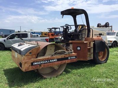 1999 Ingersoll Rand SD-100 DA Smooth Drum Compactor