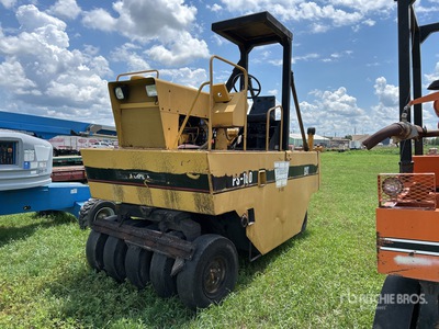 1993 Cat PS-180 Compactador de Ruedas