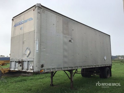 Fruehauf A9-7000-45 28 ft x 96 in T/A Remolque de furgoneta